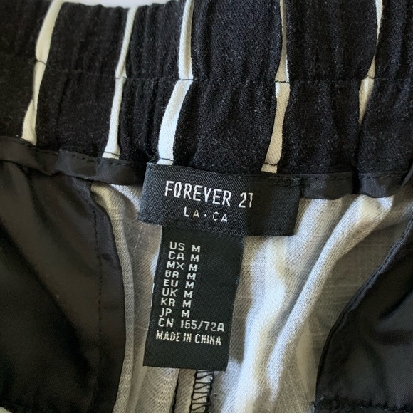 Striped pants - Picture 3 of 3